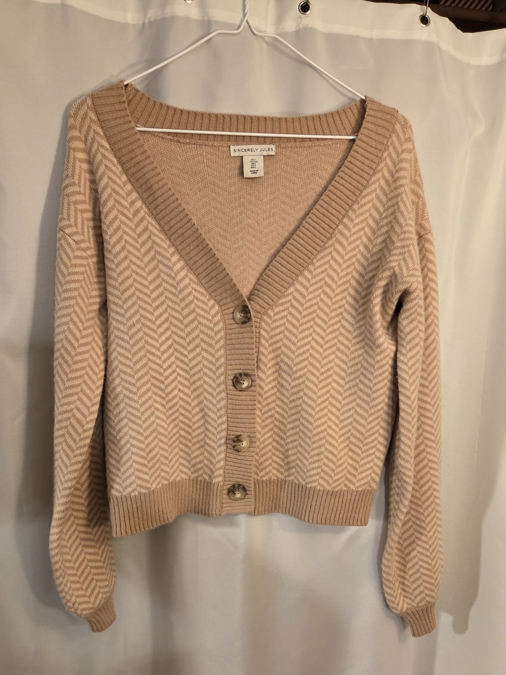Sincerly Jules Cream Chevron Button-Front V-Neck Cardigan Sweater